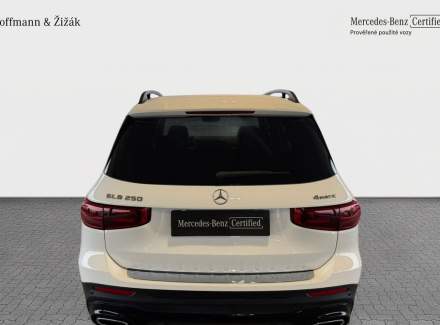 Mercedes-Benz - GLB