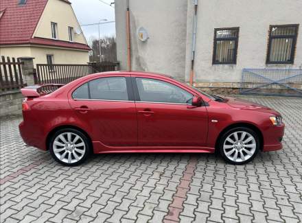 Mitsubishi - Lancer