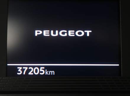 Peugeot - 208