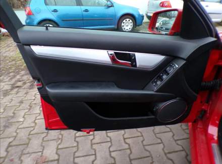 Mercedes-Benz - C-class