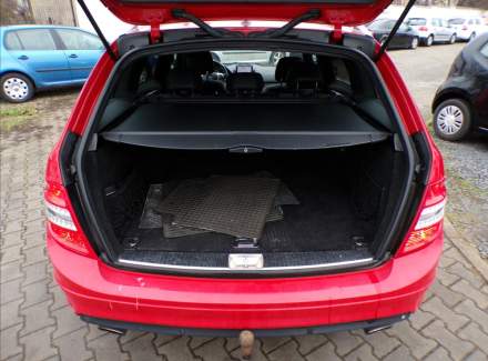 Mercedes-Benz - C-class