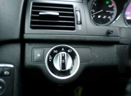 Mercedes-Benz - C-class