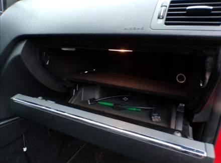 Mercedes-Benz - C-class