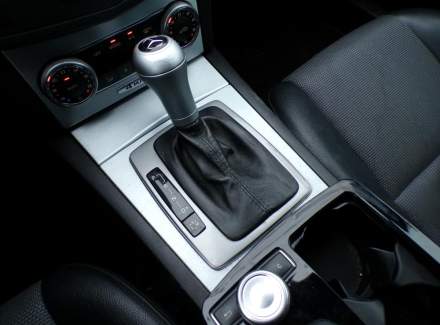 Mercedes-Benz - C-class