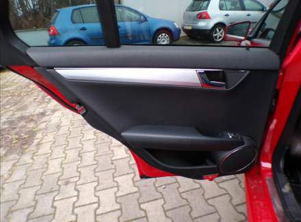 Mercedes-Benz - C-class