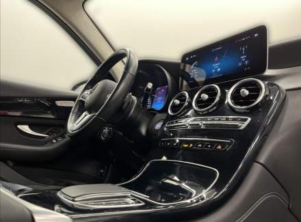 Mercedes-Benz - GLC