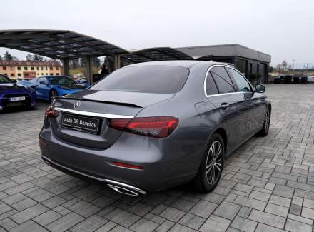 Mercedes-Benz - E-class