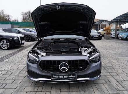Mercedes-Benz - E-class