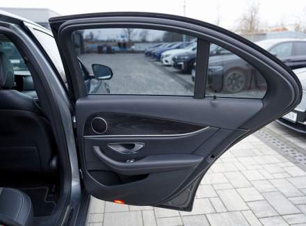 Mercedes-Benz - E-class