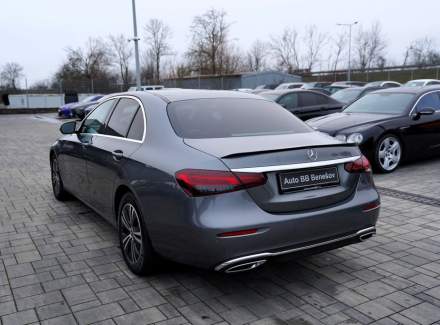 Mercedes-Benz - E-class