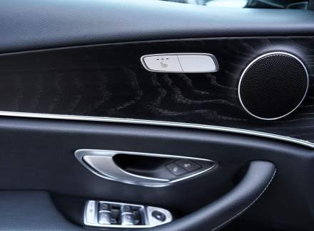 Mercedes-Benz - E-class