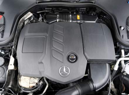 Mercedes-Benz - E-class
