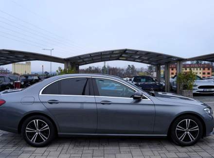 Mercedes-Benz - E-class