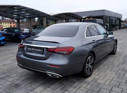 Mercedes-Benz - E-class