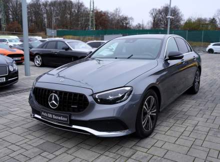 Mercedes-Benz - E-class