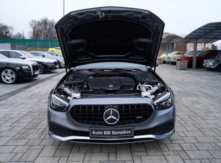 Mercedes-Benz - E-class