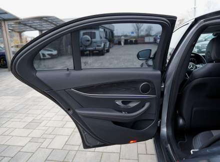 Mercedes-Benz - E-class
