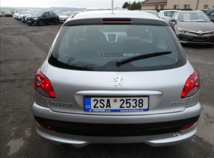 Peugeot - 206