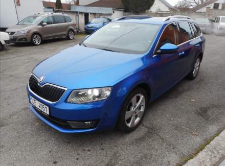 Škoda - Octavia