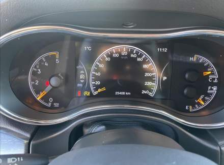 Jeep - Grand Cherokee