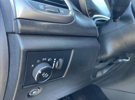 Jeep - Grand Cherokee