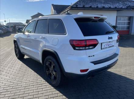 Jeep - Grand Cherokee