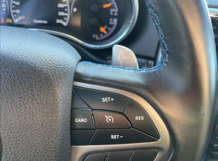 Jeep - Grand Cherokee