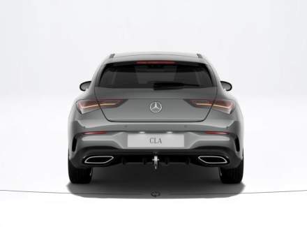 Mercedes-Benz - CLA