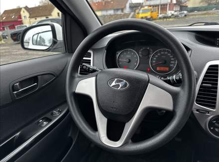 Hyundai - i20