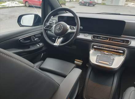 Mercedes-Benz - V-class