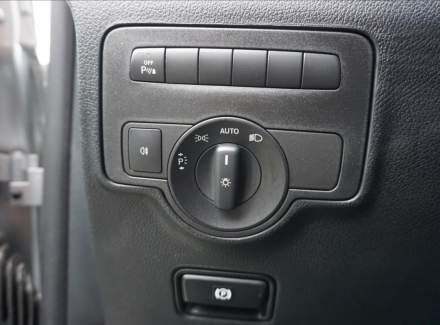 Mercedes-Benz - Vito