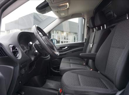 Mercedes-Benz - Vito