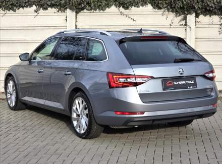 Škoda - Superb
