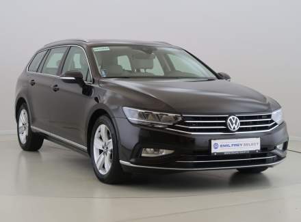 Volkswagen - Passat