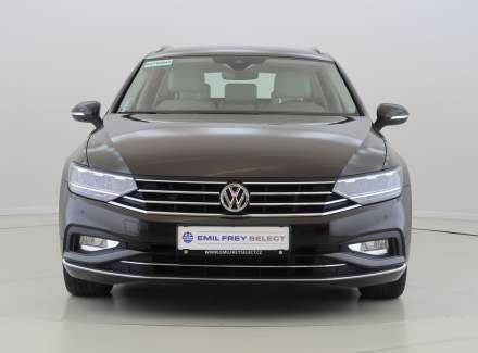 Volkswagen - Passat