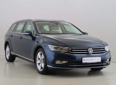 Volkswagen - Passat