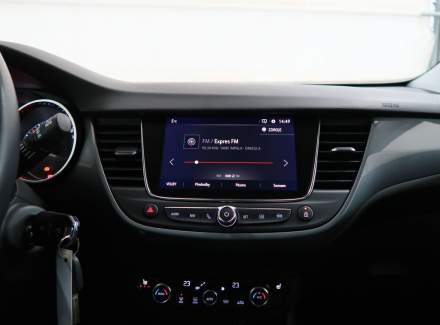 Opel - Crossland X