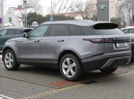 Land Rover - Range Rover Velar
