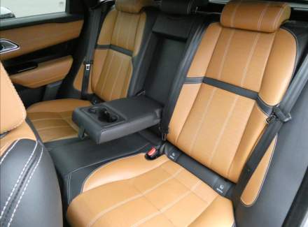 Land Rover - Range Rover Velar