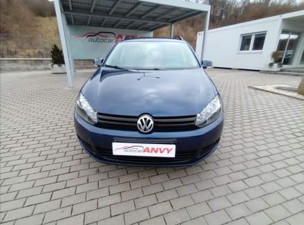 Volkswagen - Golf