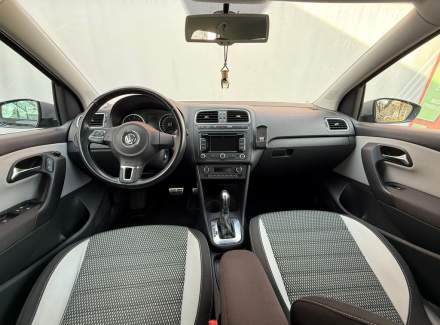 Volkswagen - Polo