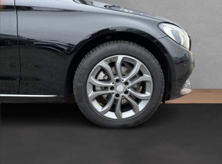 Mercedes-Benz - C-class