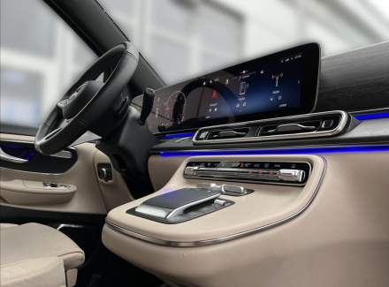 Mercedes-Benz - V-class