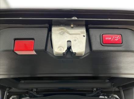 Mercedes-Benz - V-class