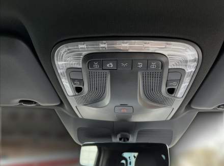 Mercedes-Benz - V-class