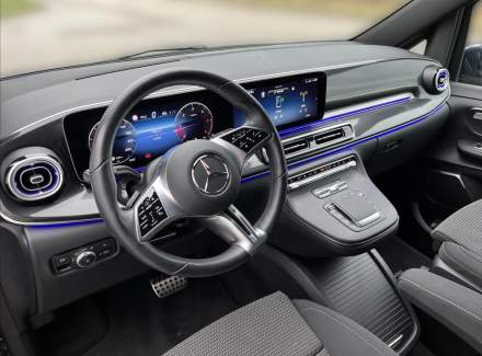 Mercedes-Benz - V-class