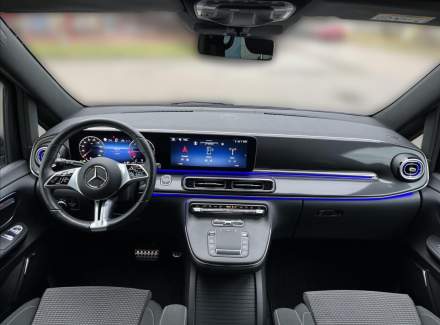 Mercedes-Benz - V-class