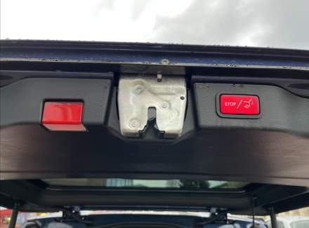 Mercedes-Benz - V-class