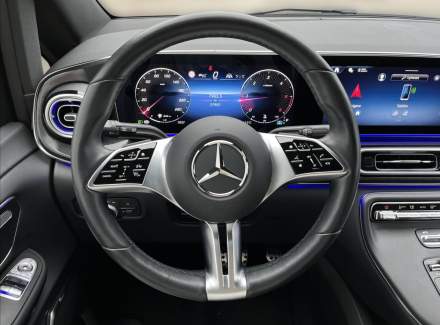 Mercedes-Benz - V-class