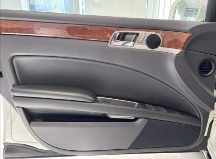 Volkswagen - Phaeton